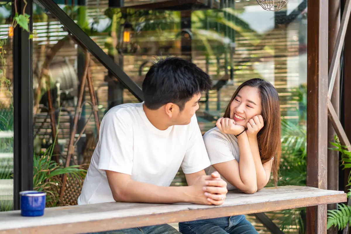 couple mei nyaman di dekatmu