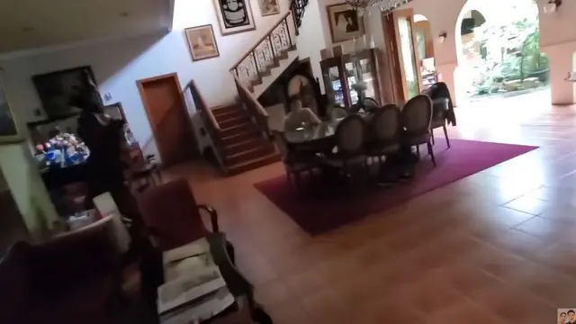 Rumah Orangtua Baim Wong