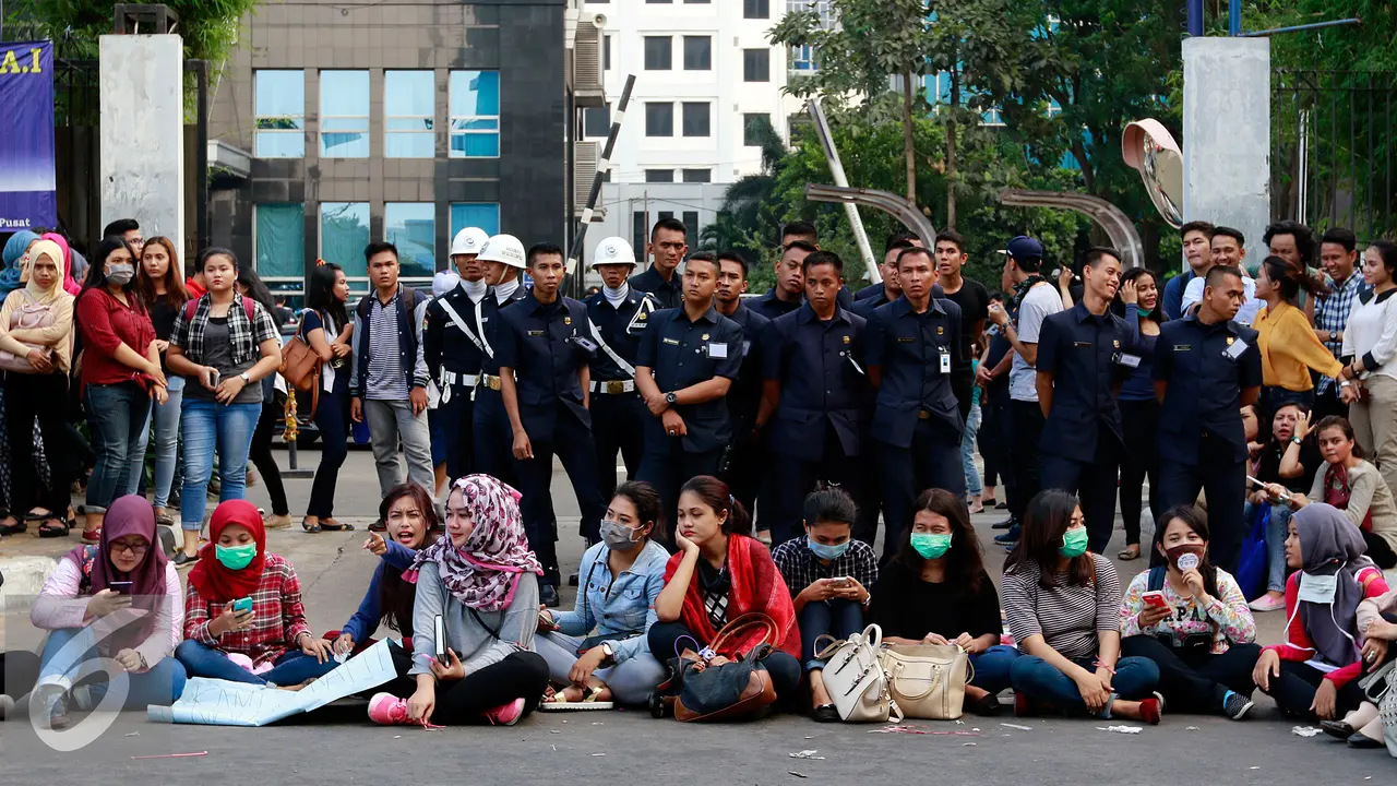 20151027-Demo-Mahasiswa-YAI-Jakarta