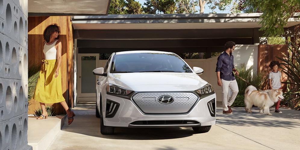 Mobil listrik Hyundai IONIQ EV (Hyundai)