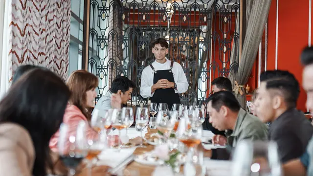 Alto Restaurant & Bar Four Seasons Hotel Jakarta.