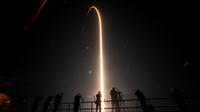 Anggota Crew-8 itu akan bergabung dengan tujuh orang yang sudah berada di ISS. (CHANDAN KHANNA/AFP)
