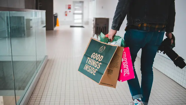 YOLO vs Frugal