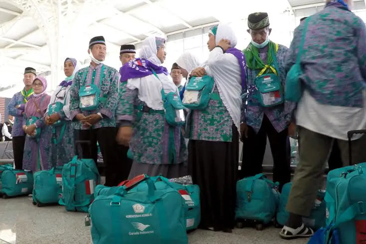 Jemaah calon haji Indonesia tiba di Madinah