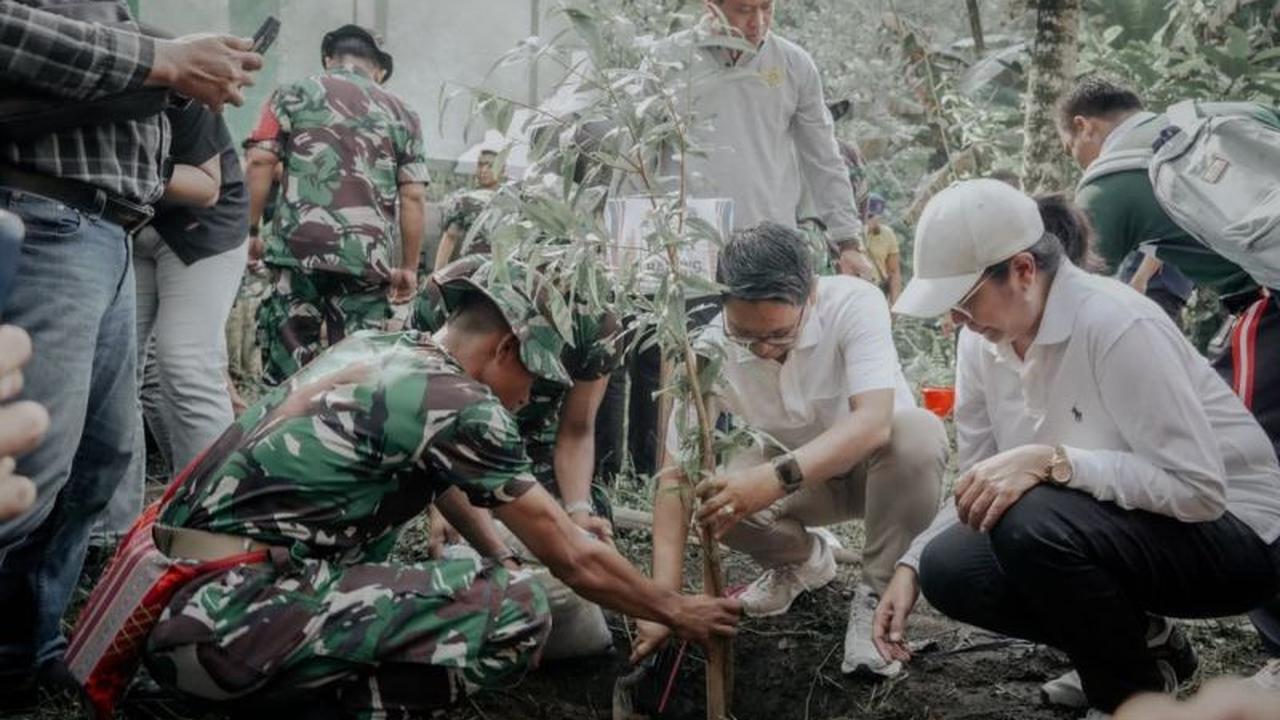 Fakta Unik Tumpek Wariga: Pemkab Badung Tanam 4.400 Bibit Pohon, Dukung Gerakan Semesta Berencana