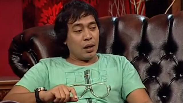 6 Potret Rumah Komeng Dan Anak Anaknya Yang Megah Dan Bersebelahan Showbiz Liputan6 Com