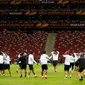 Jelang Final Liga Europa Sevilla Jajal Stadion Narodowy (Reuters / Carl Recine)