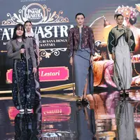Finalis Tata Wastra di panggung Parade Wastra 2025. [Dok/KLY/Budy Santoso].