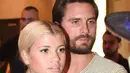 Kourtney Kardashian berpikir bahwa hubungan Scott dan Sofia takkan langgeng. (HollywoodLife)