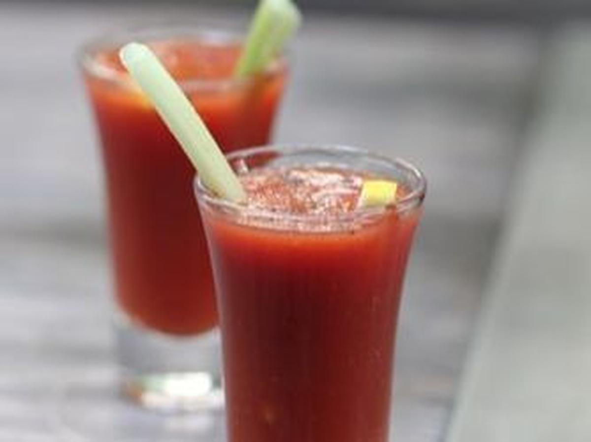 &nbsp;Homemade V8 Juice<br>