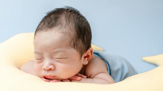 Ilustrasi bayi laki-laki