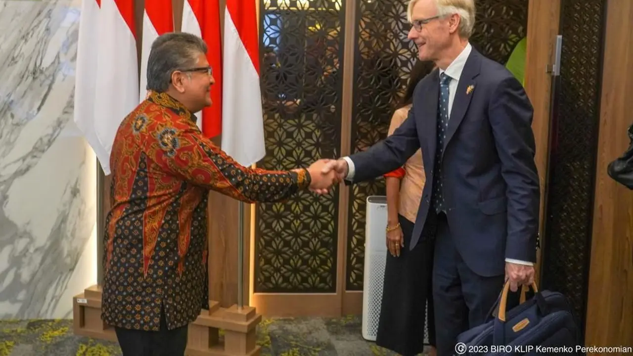 Staf Ahli Bidang Konektivitas, Pengembangan Jasa, dan Sumber Daya Alam Kementerian Koordinator Bidang Perekonomian Dida Gardera, menerima kunjungan Wakil Menteri Luar Negeri Norwegia Erling Rimestad.