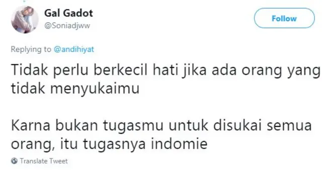 8 Cuitan 'Tidak Perlu Berkecil Hati' Ini Bikin Nyengir dan Mikir