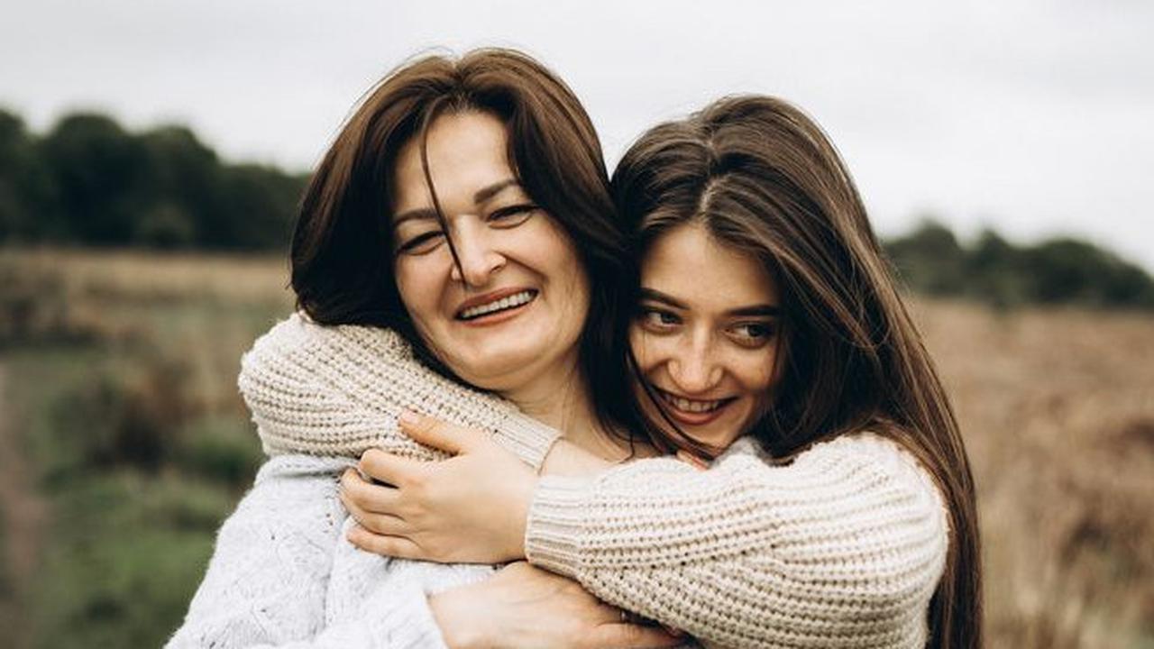 Jarak Bukan Halangan, Ini 5 Cara Spesial Sambut Hari Ibu untuk Anak Perantauan