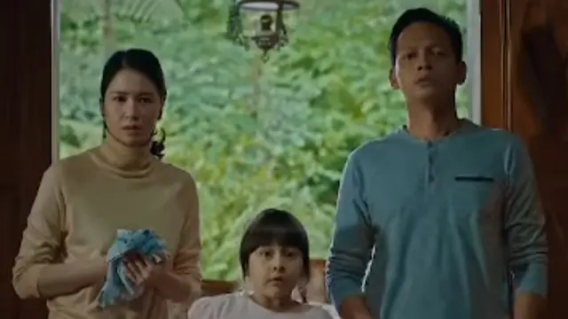 Fedi Nuril ikut bermain di film Rumah Masa Depan, remake serial yang sempat tayang di TVRI beberapa tahun lalu.