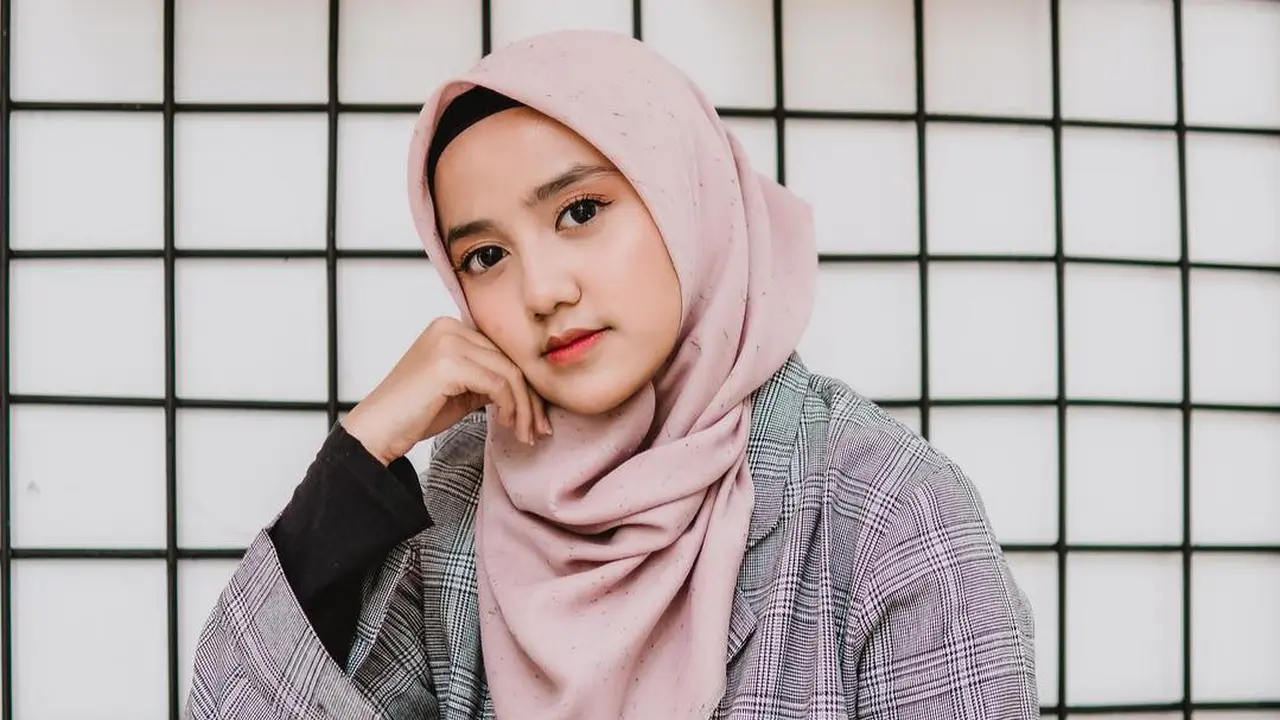 Ingin Berjodoh dengan Pangeran Brunei, Ini 6 Potret Wirda Mansur yang Menawan