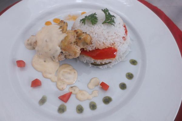 Pollo Al Limone/ copyright by Hotel Tugu Malang