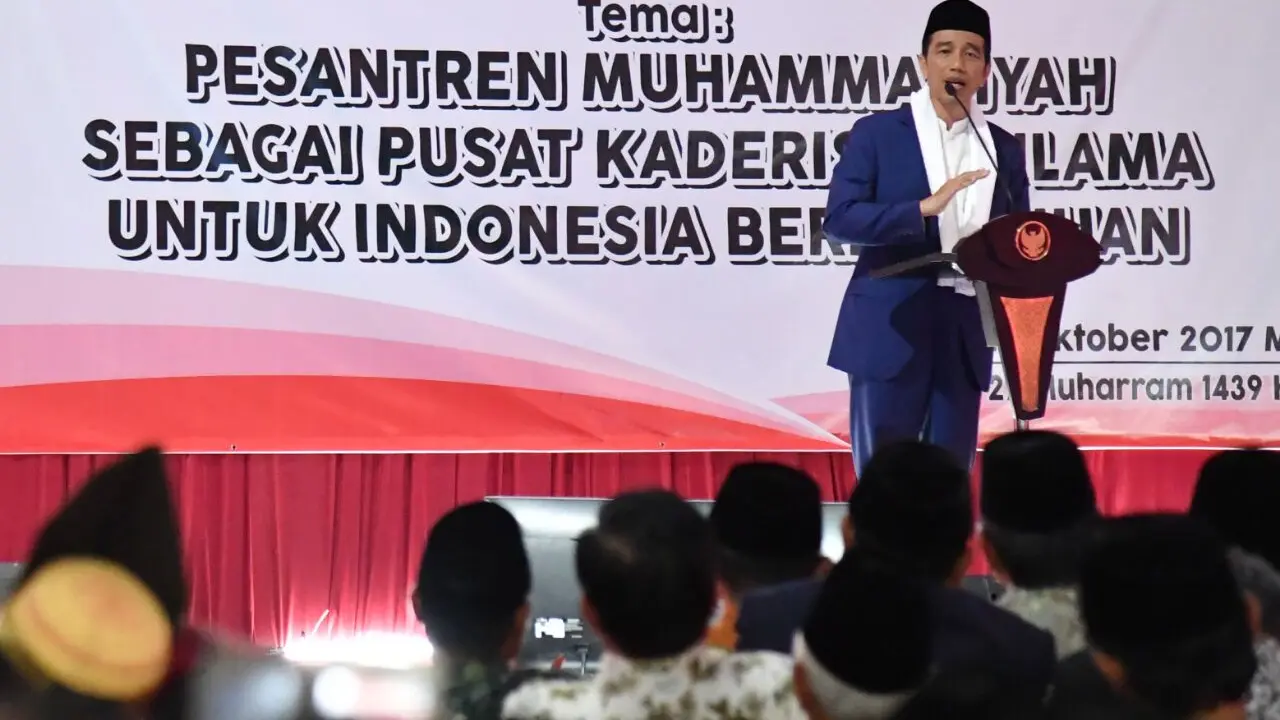 Jokowi bersilaturahmi dengan dunia pesantren Muhammadiyah se-Indonesia di Pesantren Darul Arqam, Garut. (Ist/Muhammadiyah)