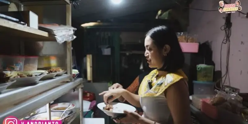 Potret Sederhana Jessica Iskandar Makan di Warteg, Banjir Pujian