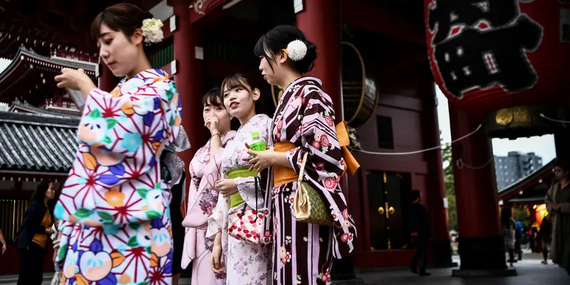 Kimono di Kuil Sensoji