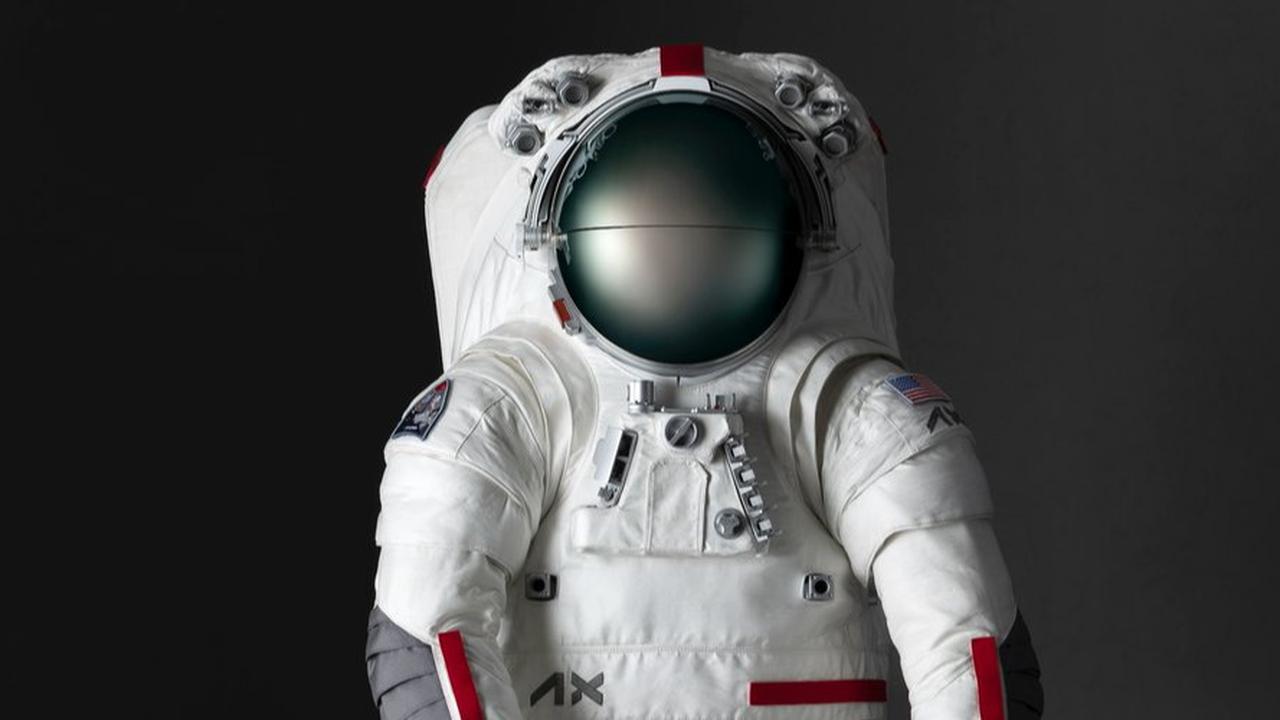 NASA Gandeng Prada Luncurkan Desain Pakaian Astronot untuk Misi ke Bulan, Bajunya Sampai 3 Lapis