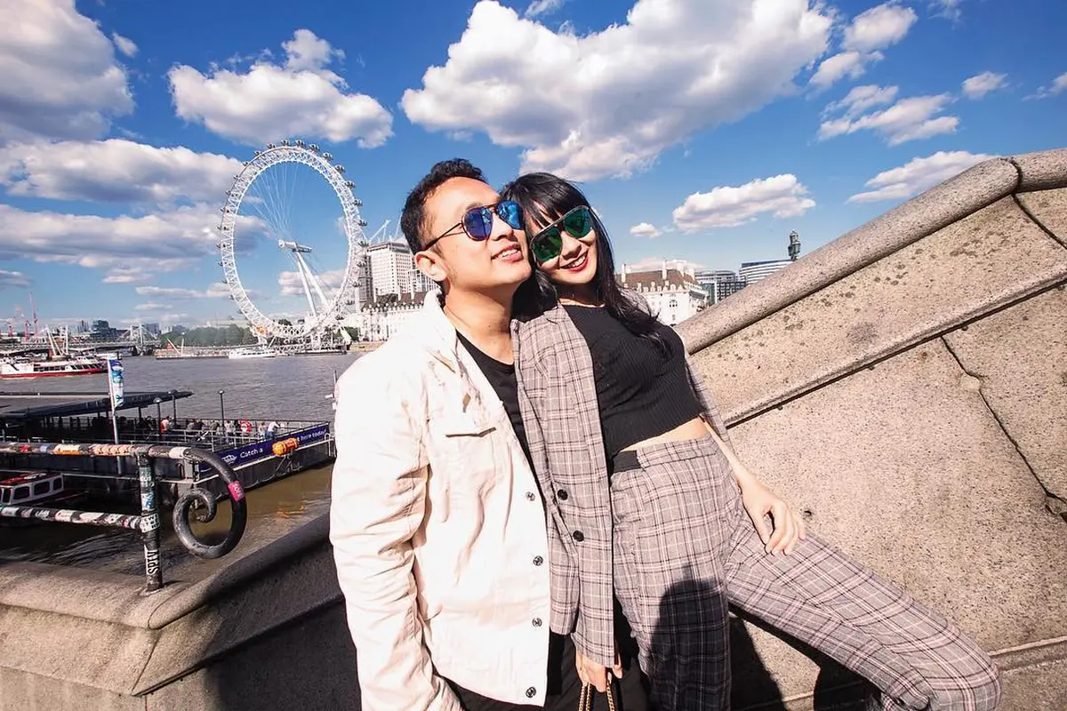 [Bintang] Gilang Dirga dan Adiezty Fersa