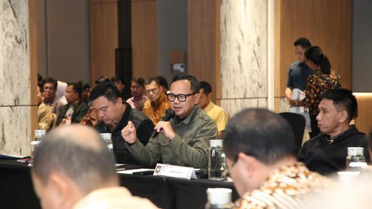 ASN Tak Boleh Keluyuran saat WFH Satu Hari, Kemendagri Siapkan Sanksi