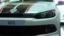 VW Scirocco GTS merupakan edisi spesial dengan penampilan yang agresif, stylish, dan sporty, Selasa (3/6/14). (Liputan6.com/Faisal R Syam)