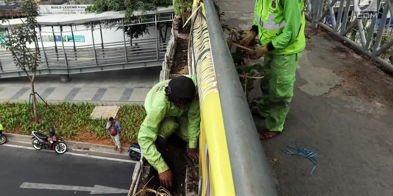 Mempercantik Wajah JPO Ibu Kota