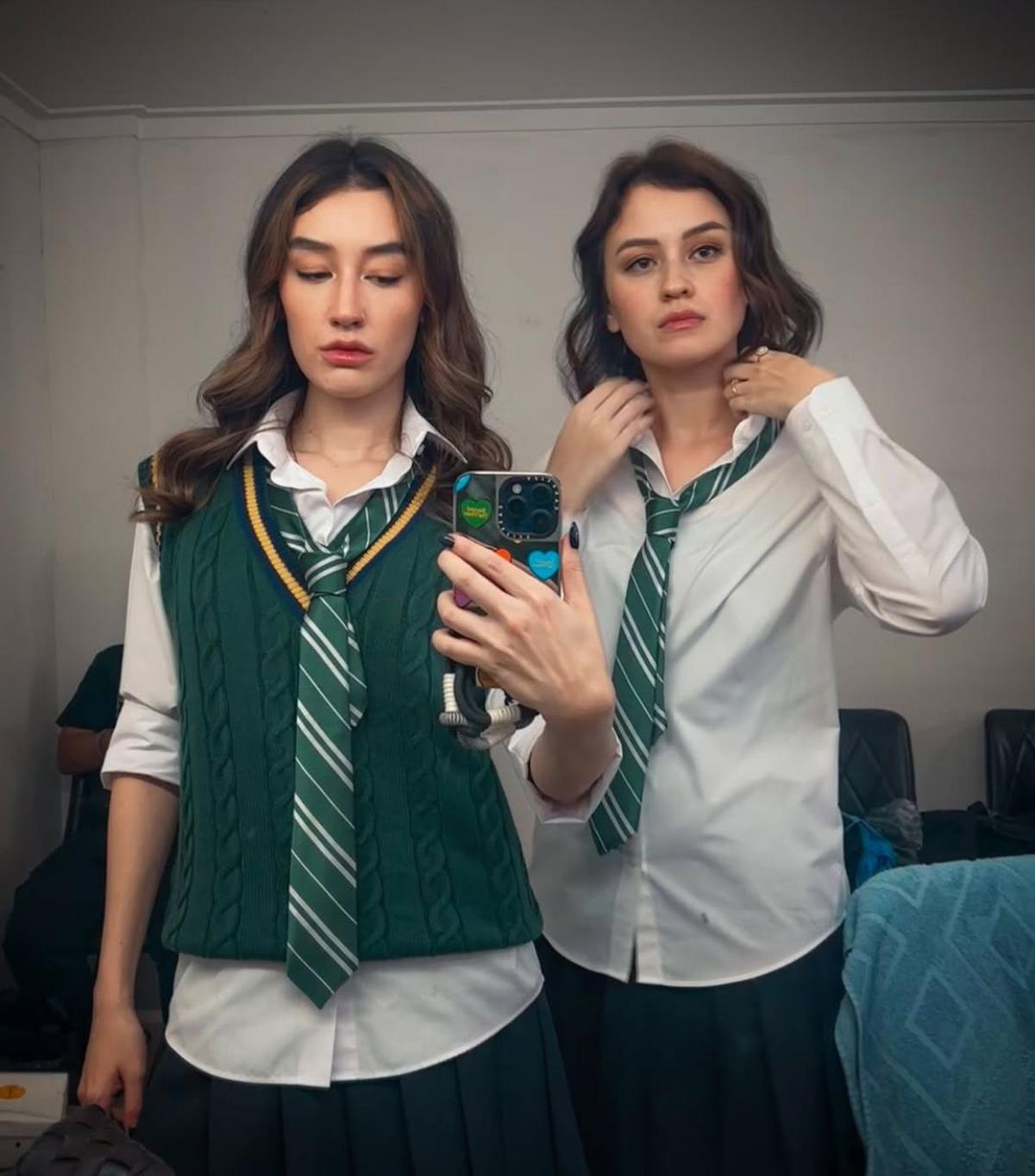 7 Potret Kimberly dan Natasha Ryder, Sibling Goals yang Selalu Tampil Stylish di Setiap Momen