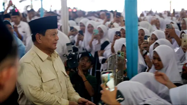 Prabowo Dapat Gelar Sahabat Santri