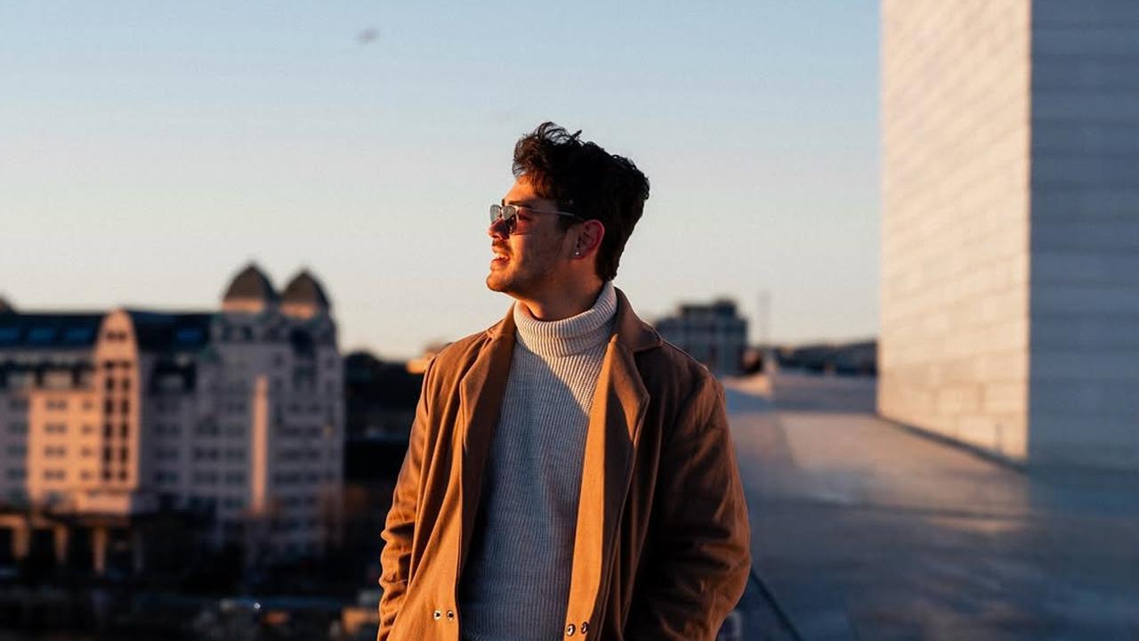 Potret Ganteng Abyakta Ernoult, Pacar Awkarin dengan Wajah Bule