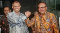 Ketua KPK Agus Rahardjo dan Dirut BPJS TK Agus Susanto usai teken MoU.