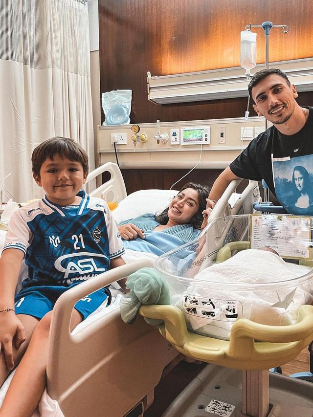 Lahirkan Anak Kedua, Ini 10 Potret Perjalanan Kehamilan Jessica Iskandar