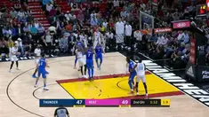 Berita video game recap NBA 2017-2018 antara Oklahoma City Thunder melawan Miami Heat dengan skor 115-93.