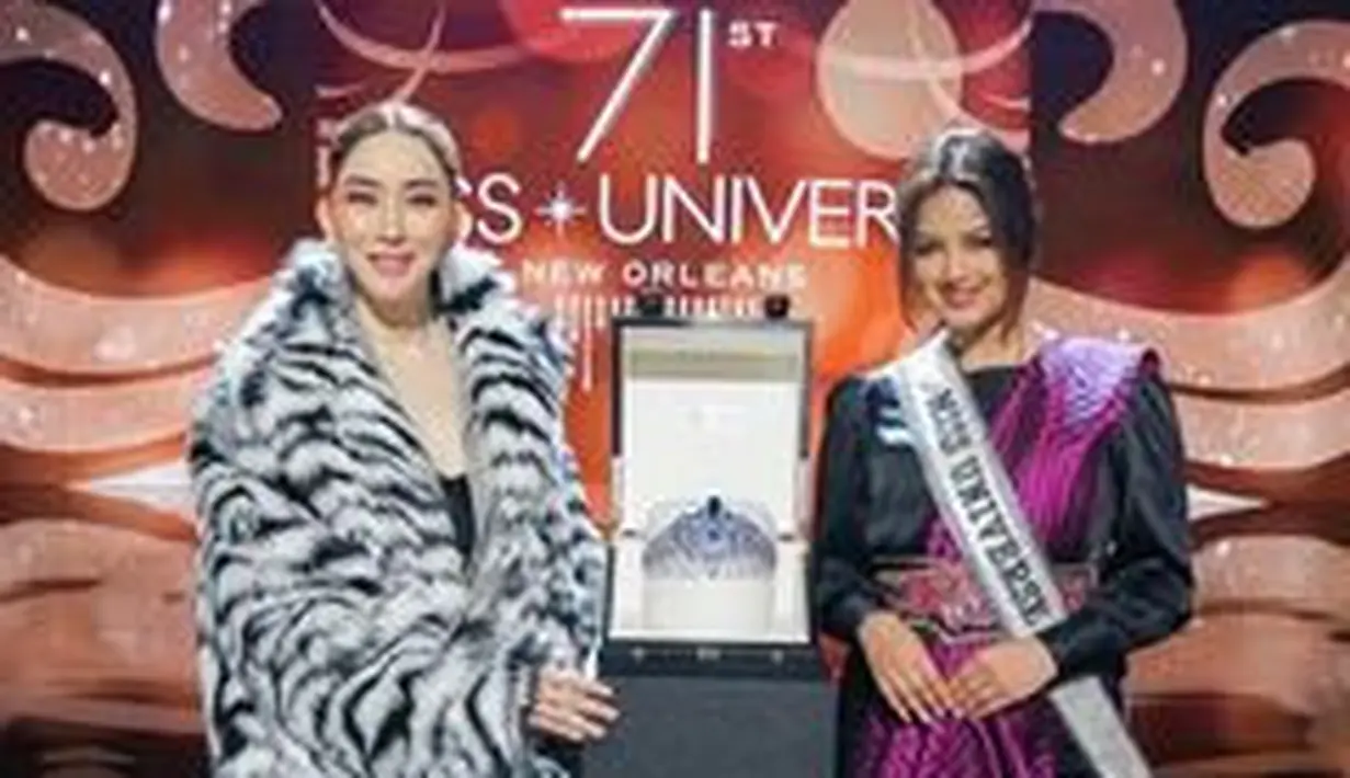 “Dipimpin oleh perempuan, milik transwoman, untuk perempuan." Ujarnya saat berdeklarasi menanggapi peralihan kemepimpinan Organisasi Miss Universe dari perusahaan hiburan asal AS IMG menjadi miliknya. [@annejkn.official]