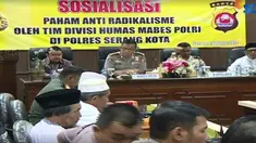 Sejumlah tokoh masyarakat, ulama, kyai, hingga anak anak sekolah turut hadir pada acara ini.