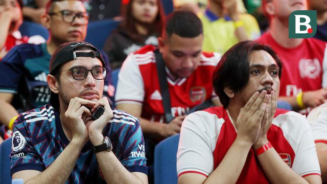 Foto: Kecewa Massal Fans Arsenal saat Acara Roaring Night, The Gunners Gagal Lagi Jadi Juara Liga Inggris