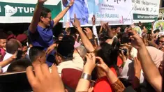 Saat berkampanye di Padang, Sumatera Barat, Sandiaga Uno mengklaim bahwa daerah tersebut adalah sumber suara Prabowo-Sandi.