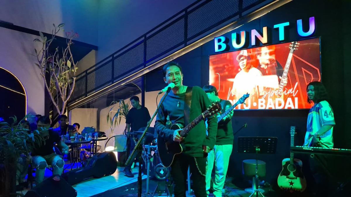Ketika Piyu dan Badai Rehat Sejenak dari Isu Royalti Musik, Ngopi Bareng Sambil Ngobrol Random