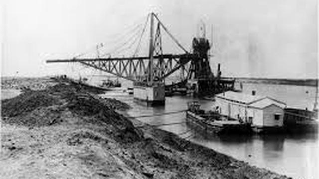 Terusan Suez, Jalur Pelayaran Tersibuk di Dunia