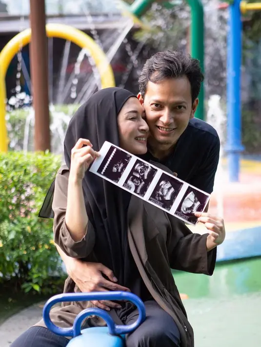 Fedi Nuril dan Vanny Widyasasti (Instagram/fedinuril)