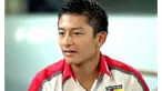 INTERMEZO:  Rio Haryanto Tempel Ayat Kursi di Mobil Balapnya