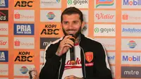 Bek Badak Lampung FC, Bojan Malisic. (Bola.com/Erwin Snaz)