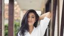 Foto Gaya Ootd Naysila Mirdad Dengan Busana Putih Tampil Stylish Hot Liputan6 Com