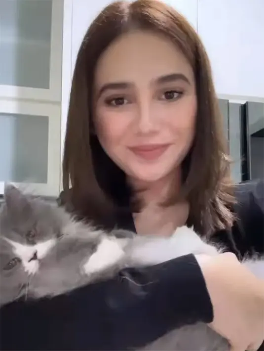 <p>[Instagram/syifahadjureal]</p>