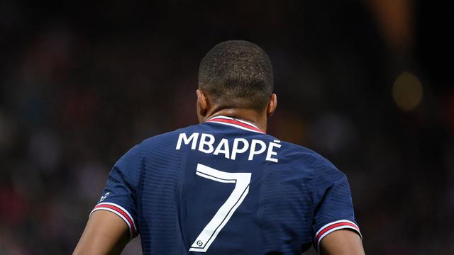 Foto: Mbappe Cetak Dua Gol untuk Paris Saint German, Besok Harga Naik
