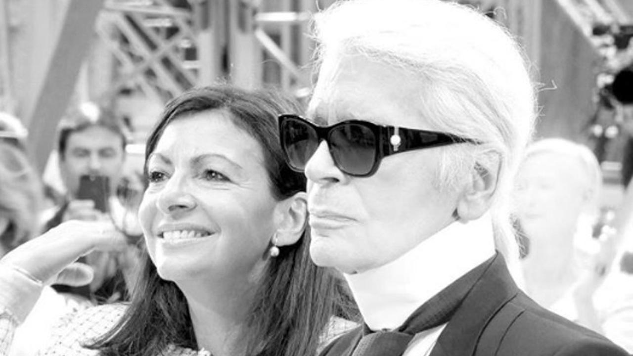 Sukses Jadi Desainer, Karl Lagerfeld Juga Geluti Bisnis Kosmetik