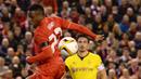 Divock Origi tampil impresif dengan satu golnya ke gawang Borussia Dortmund pada perempat final Liga Europa di Stadion Anfield, Liverpool (14/4/2016). (AFP/Oli Scarff)