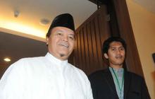Hidayat tuding isu tunjangan DPR pengalihan isu utang RI ke China